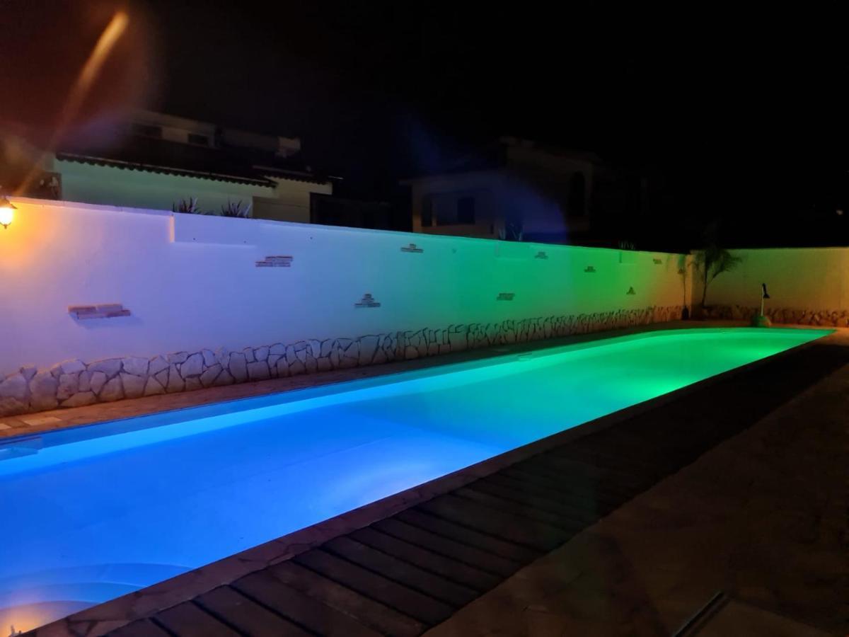 Gentarrubia Bed & Breakfast Capoterra Bagian luar foto