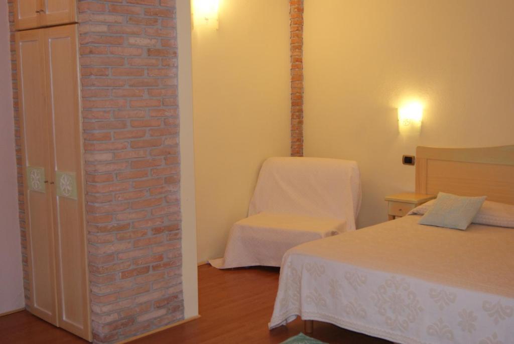 Gentarrubia Bed & Breakfast Capoterra Ruang foto
